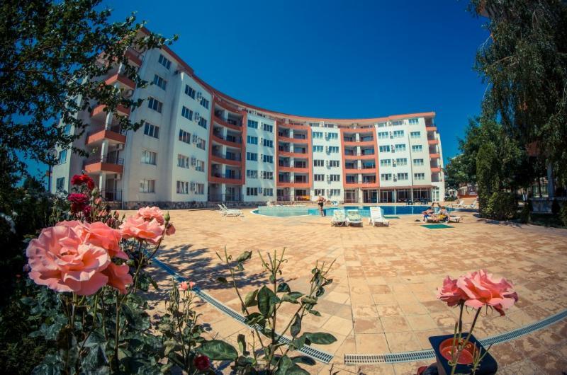 Riviera Fort Beach Ravda ภายนอก รูปภาพ